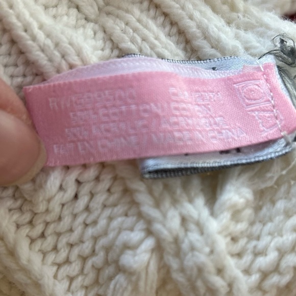 Rocawear Girl’s Scarf - Picture 5 of 9